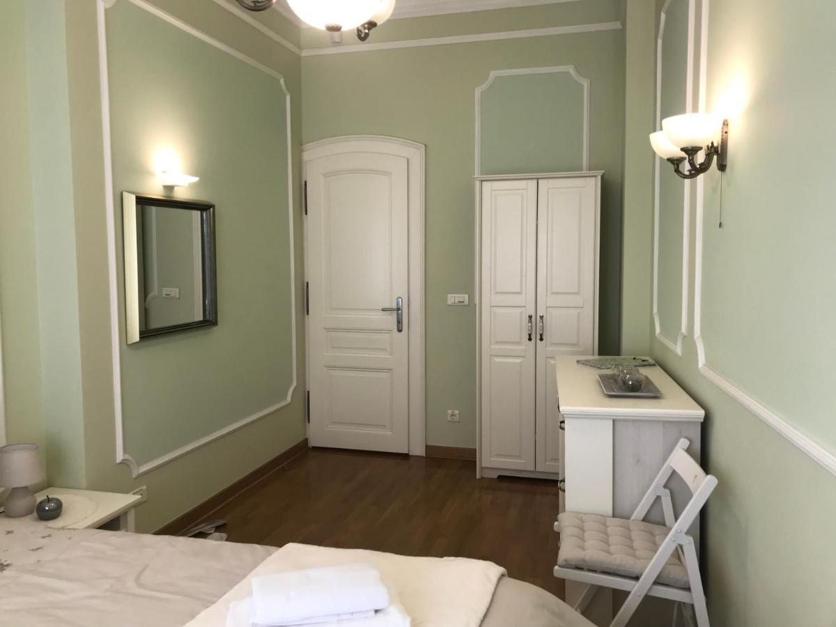 Knez Sima Jacuzzi, 3 Bedrooms, Balcony In Stari Grad Белград Екстер'єр фото