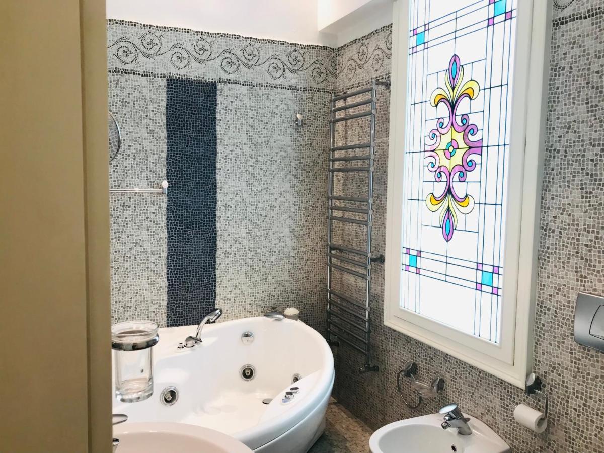 Knez Sima Jacuzzi, 3 Bedrooms, Balcony In Stari Grad Белград Екстер'єр фото